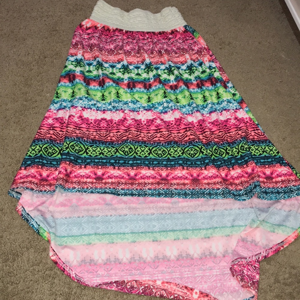 A colorful skirt with adjustable waist